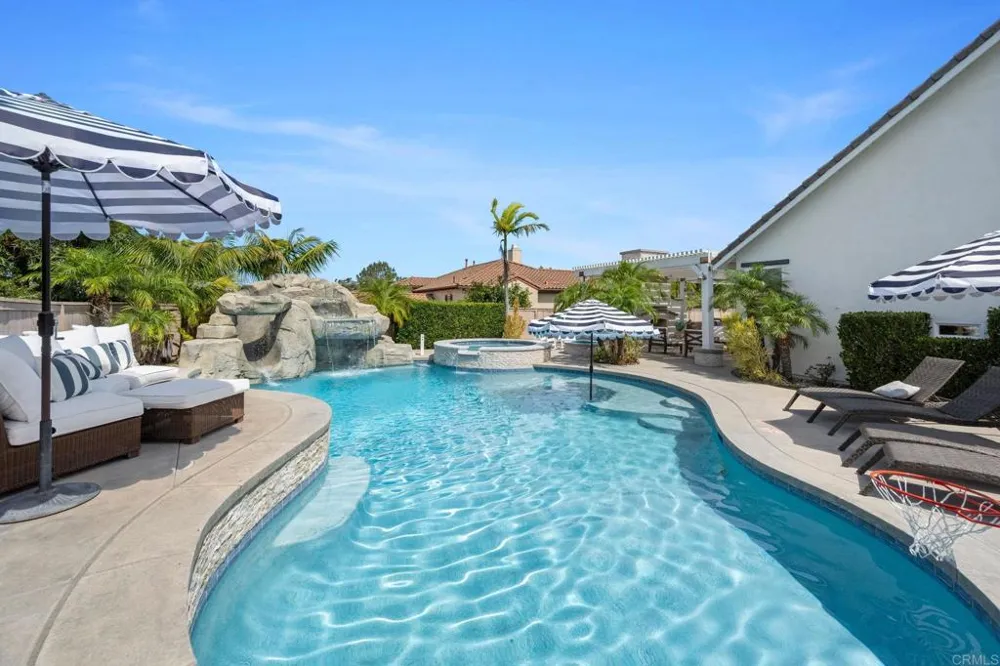 15256 Heather Stone Ct San Diego, CA 92127