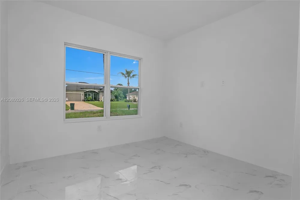 2454 Chipley Ave North Port, FL 34286