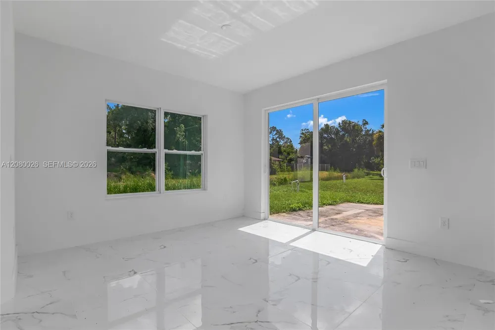 2454 Chipley Ave North Port, FL 34286