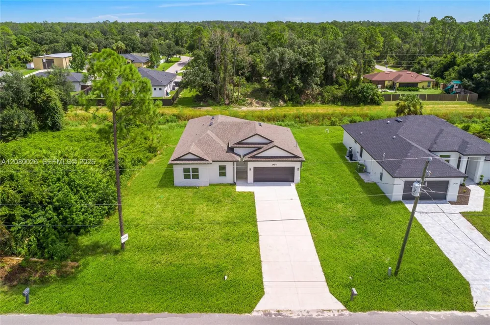 2454 Chipley Ave North Port, FL 34286