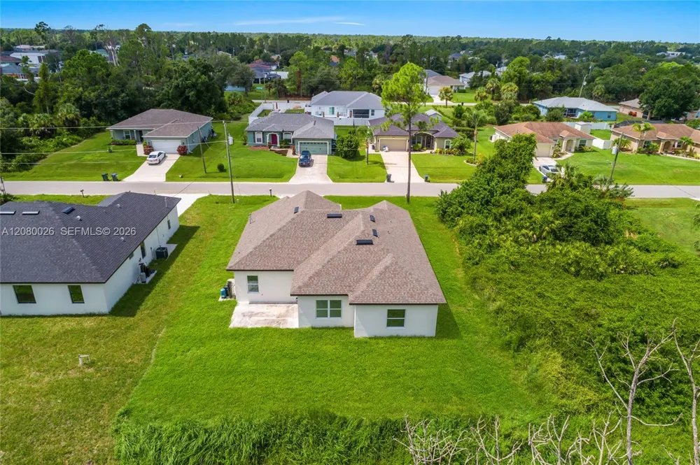 2454 Chipley Ave North Port, FL 34286