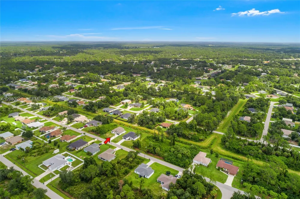 2454 Chipley Ave North Port, FL 34286