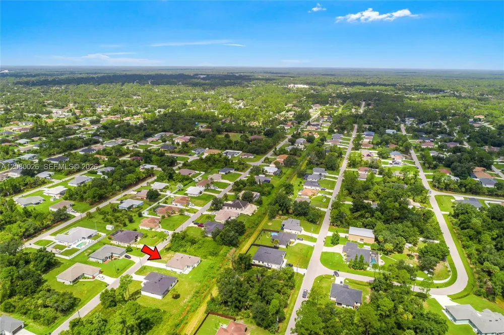 2454 Chipley Ave North Port, FL 34286