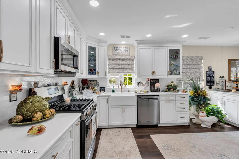 21 Turnberry Place Jackson, NJ 08527