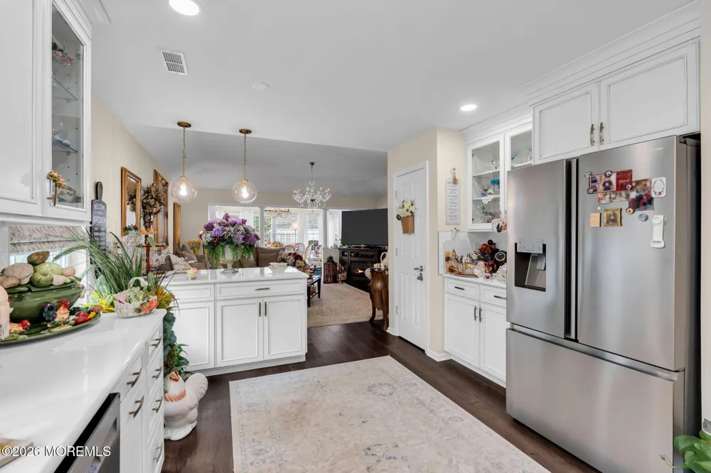 21 Turnberry Place Jackson, NJ 08527