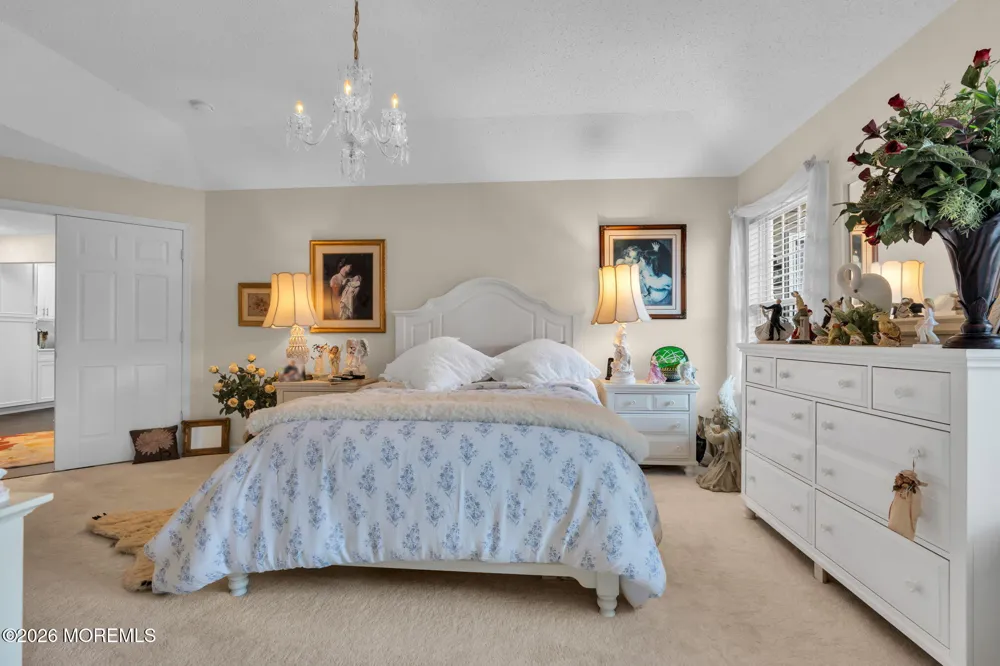 21 Turnberry Place Jackson, NJ 08527