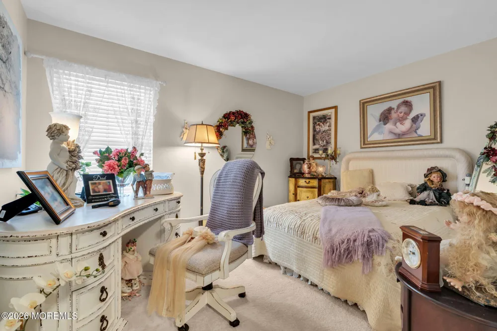 21 Turnberry Place Jackson, NJ 08527