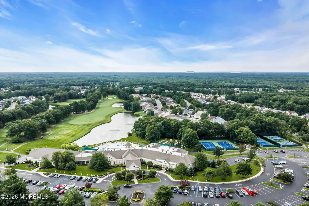 21 Turnberry Place Jackson, NJ 08527