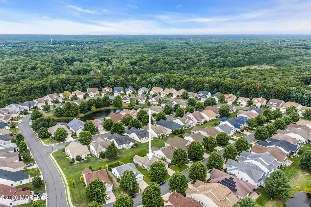 21 Turnberry Place Jackson, NJ 08527