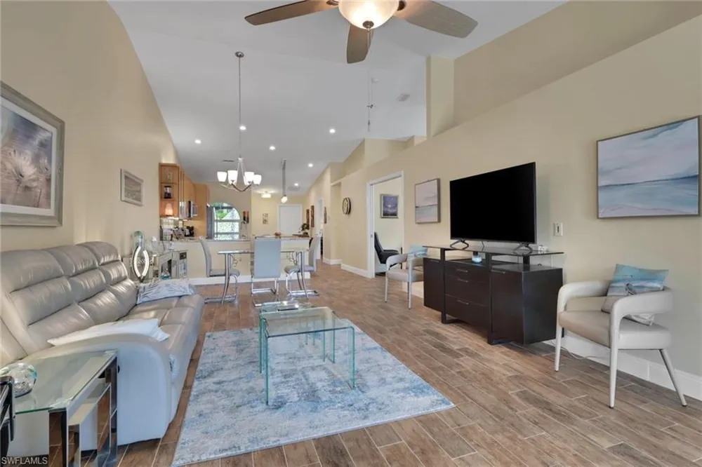 2266 STACIL CIRCLE Naples, FL 34109