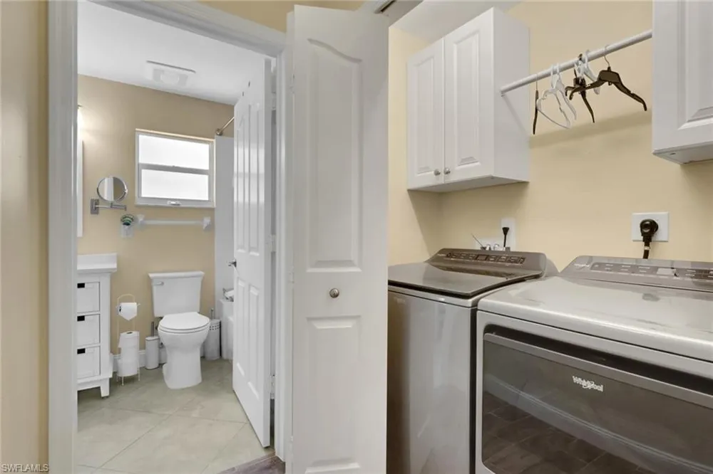 2266 STACIL CIRCLE Naples, FL 34109