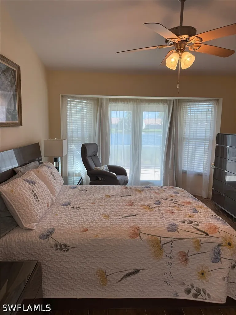 STACIL CIRCLE Naples, FL 34109