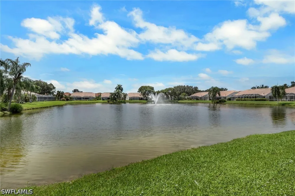 STACIL CIRCLE Naples, FL 34109