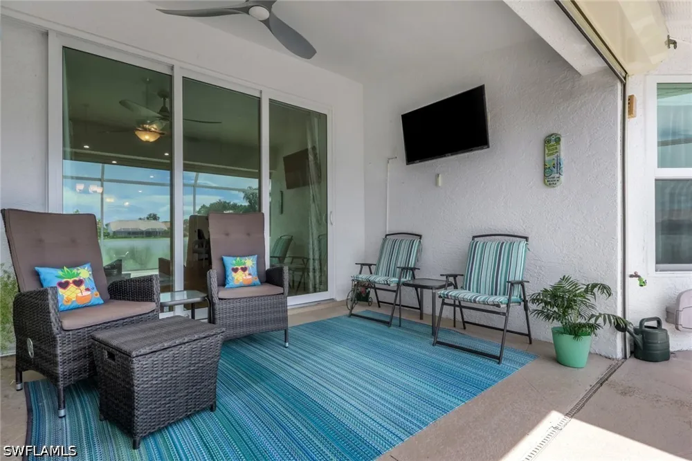 STACIL CIRCLE Naples, FL 34109