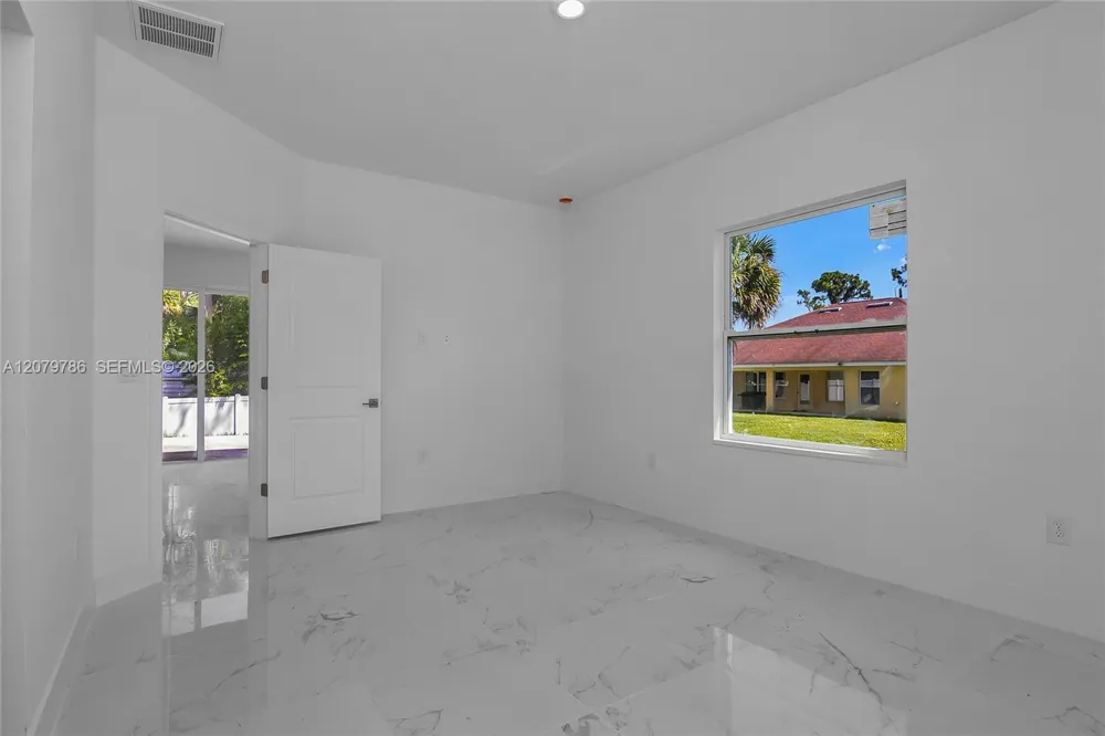 3060 Sean Road North Port, FL 34288