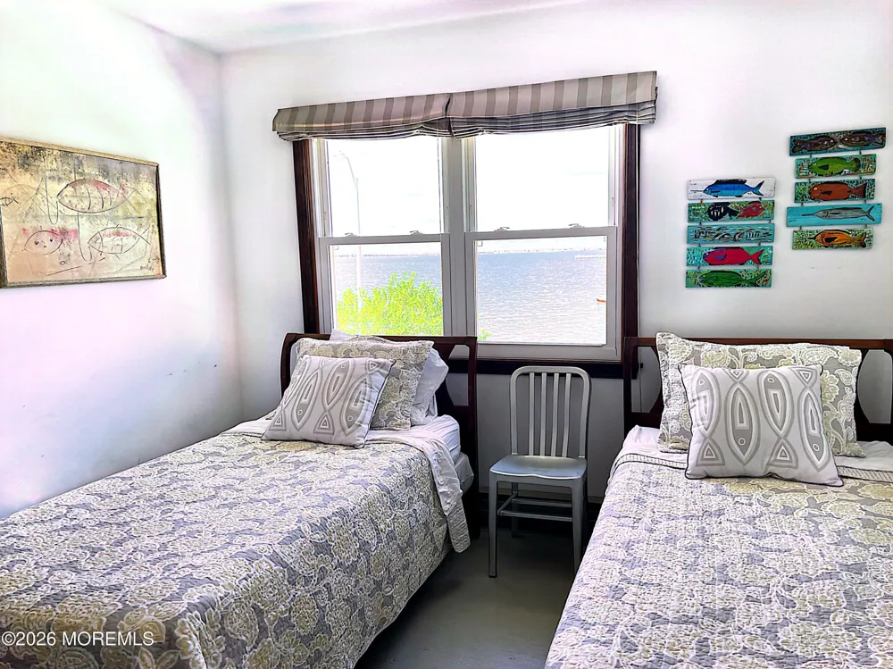 331 Roberts Avenue Seaside Park, NJ 08752
