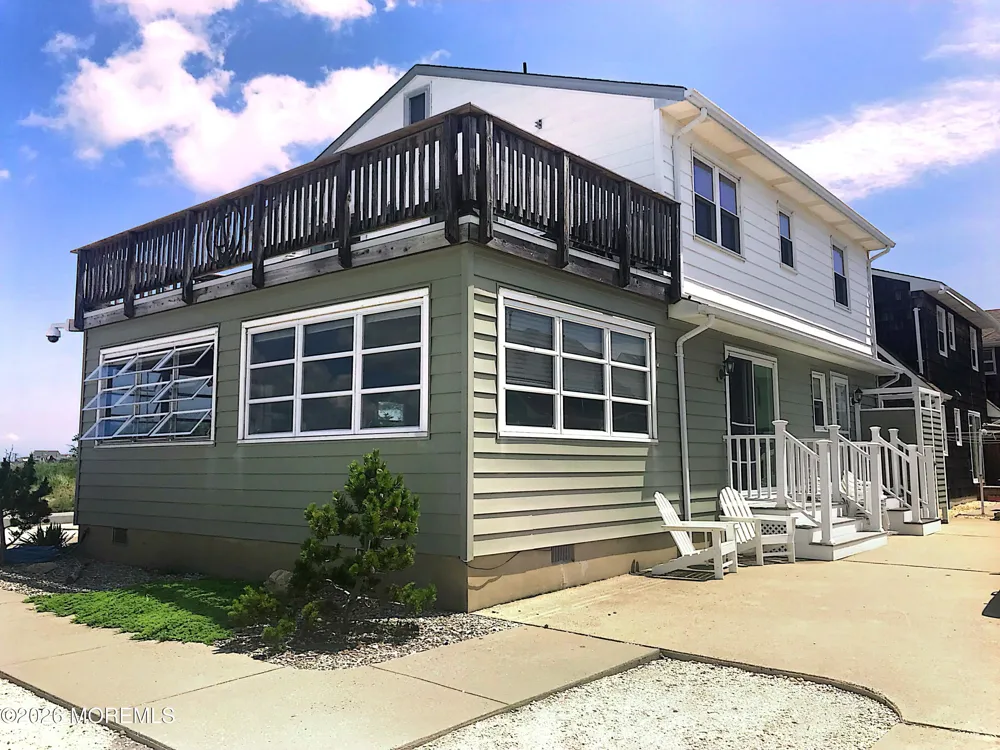 331 Roberts Avenue Seaside Park, NJ 08752