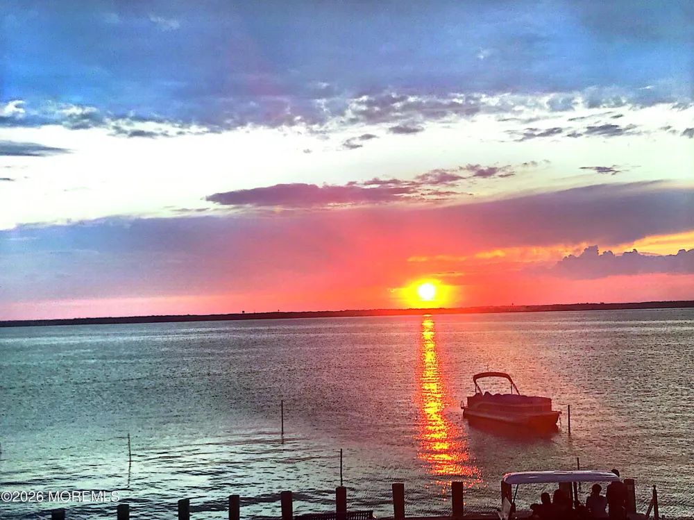 331 Roberts Avenue Seaside Park, NJ 08752