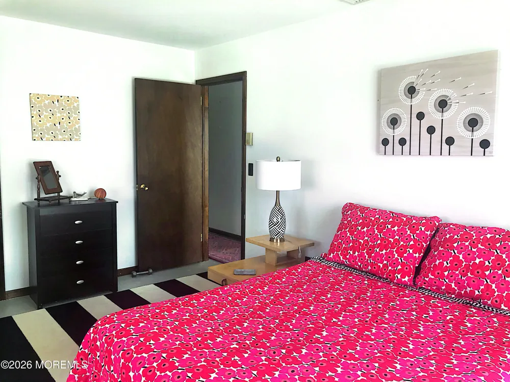 331 Roberts Avenue Seaside Park, NJ 08752