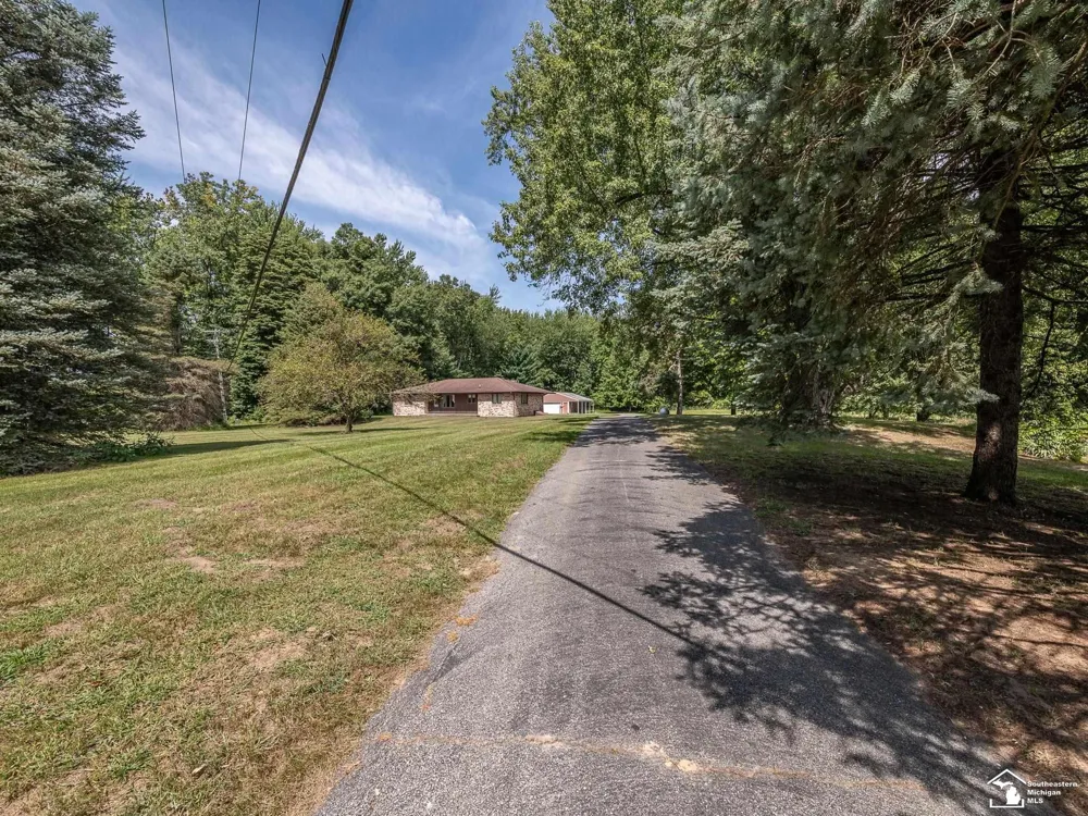 13300 Ida West Road Dundee Township, MI 49270