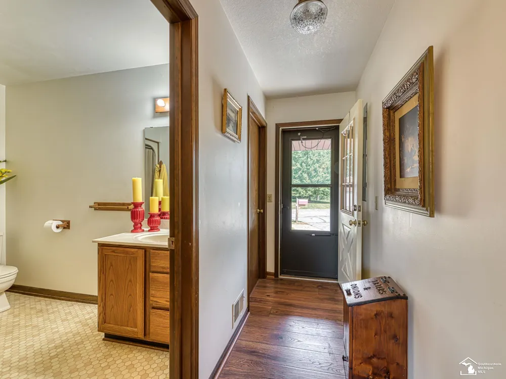 13300 Ida West Road Dundee Township, MI 49270