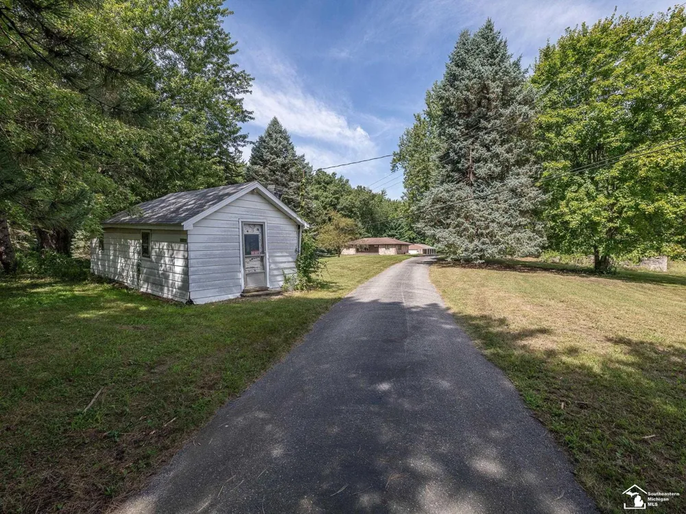 13300 Ida West Road Dundee Township, MI 49270