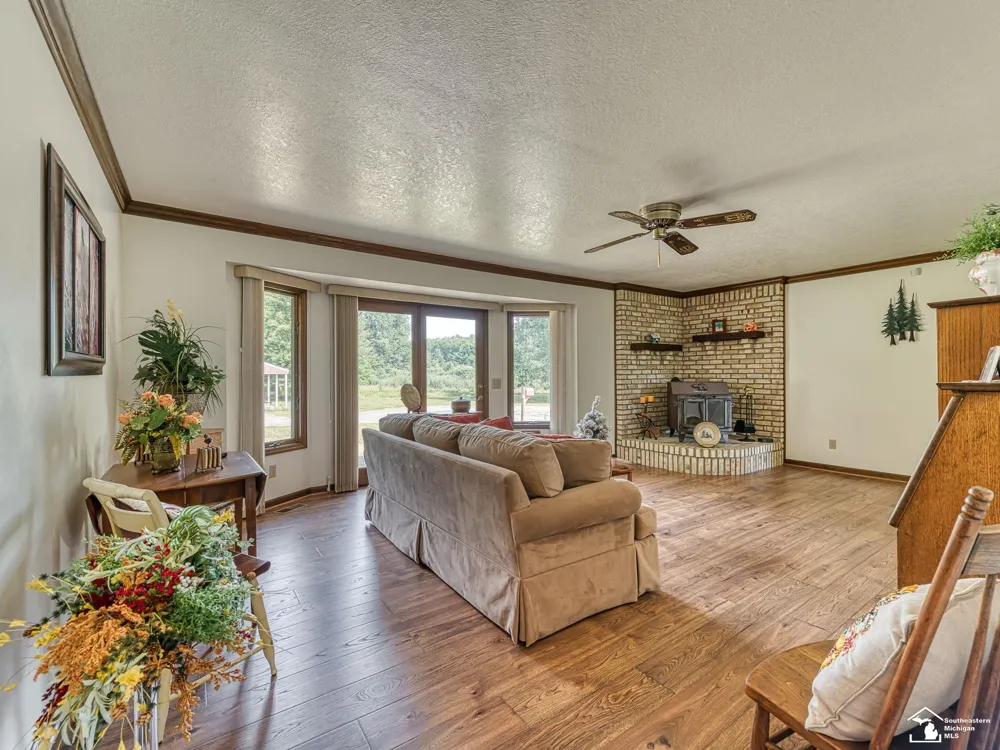 13300 Ida West Road Dundee Township, MI 49270