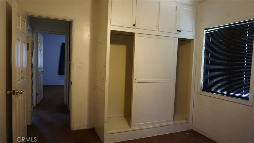 14916 Orchid Fontana, CA 92335