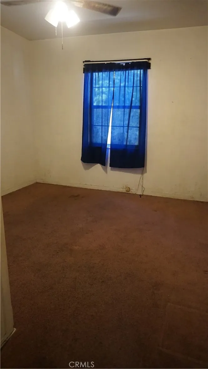 14916 Orchid Fontana, CA 92335