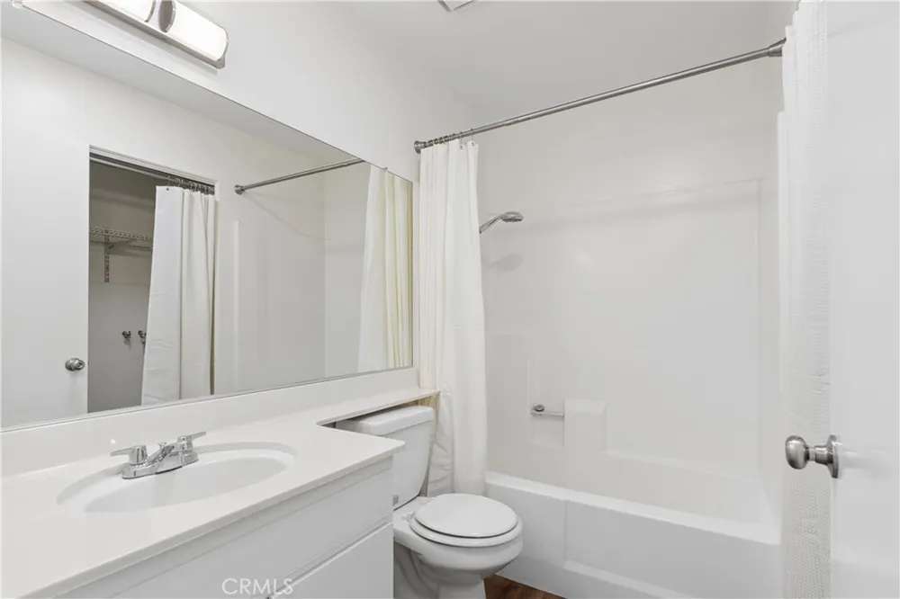 18012 Saratoga #526 Canyon Country, CA 91387