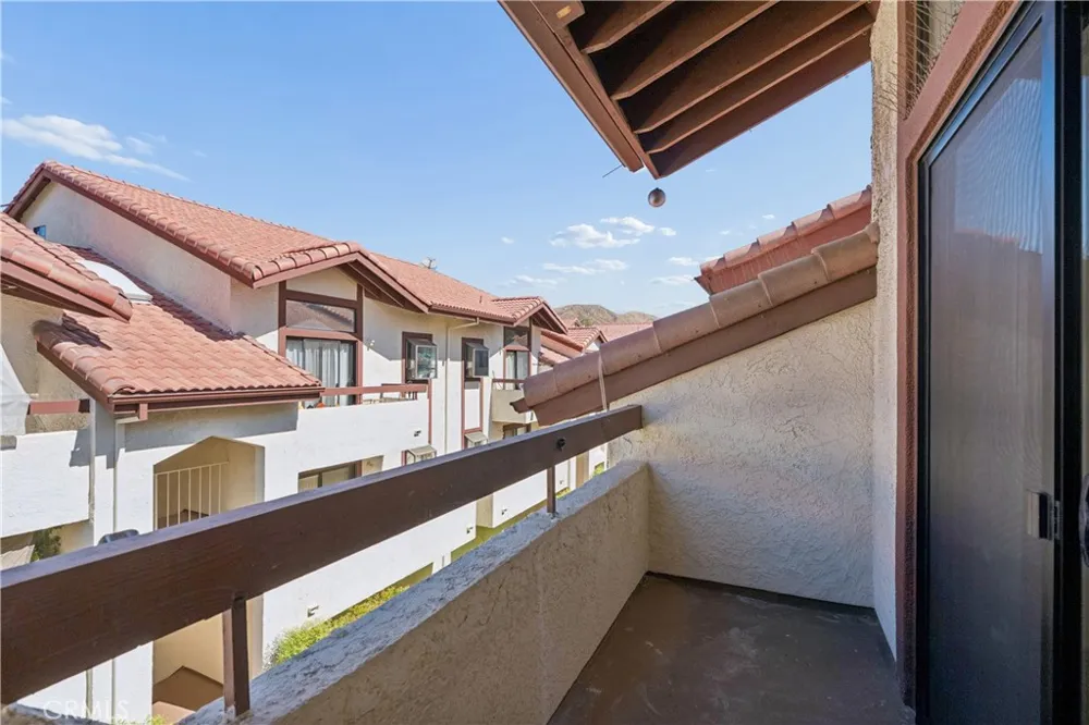18012 Saratoga #526 Canyon Country, CA 91387