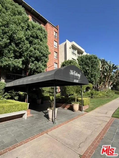 1440 Veteran Avenue #534