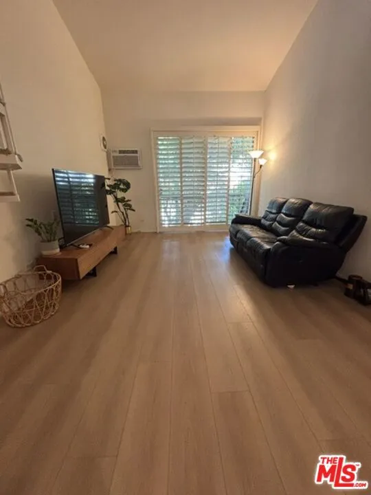 1440 Veteran Avenue #534 Los Angeles, CA 90024
