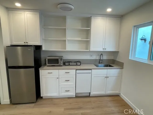 513 Larkspur Newport Beach, CA 92625