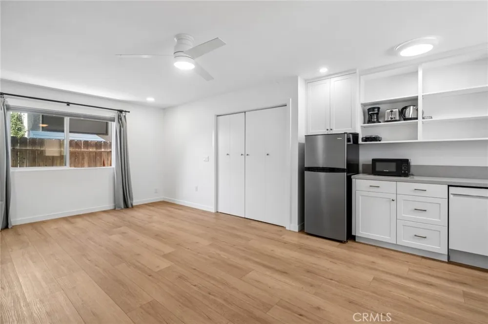 513 Larkspur Newport Beach, CA 92625