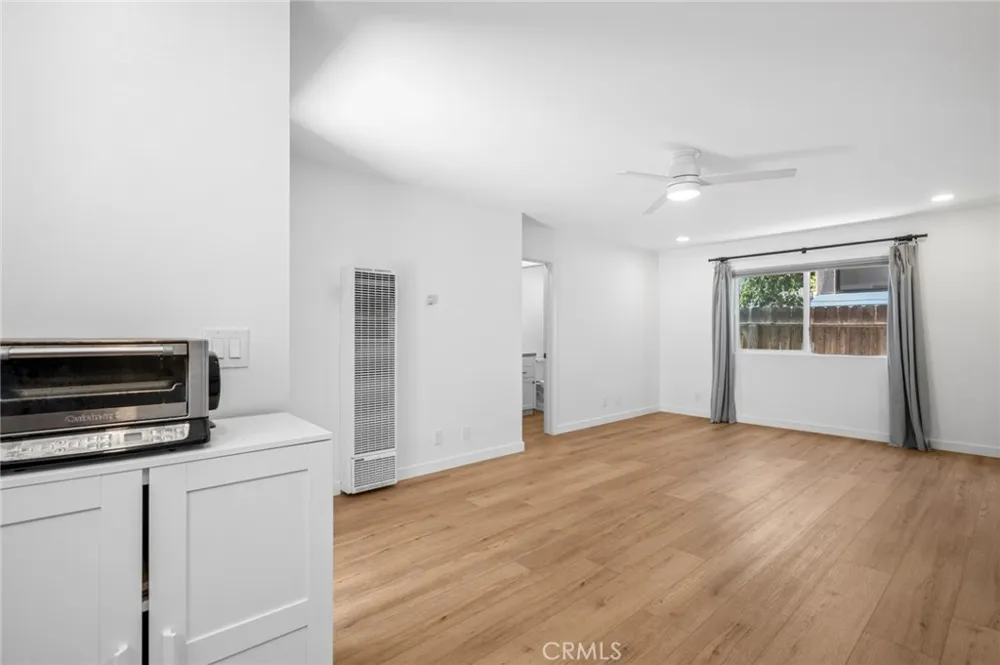 513 Larkspur Newport Beach, CA 92625