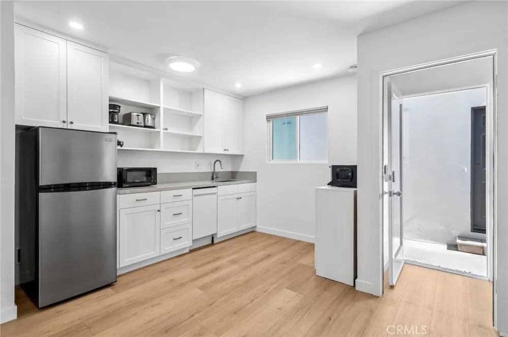 513 Larkspur Newport Beach, CA 92625