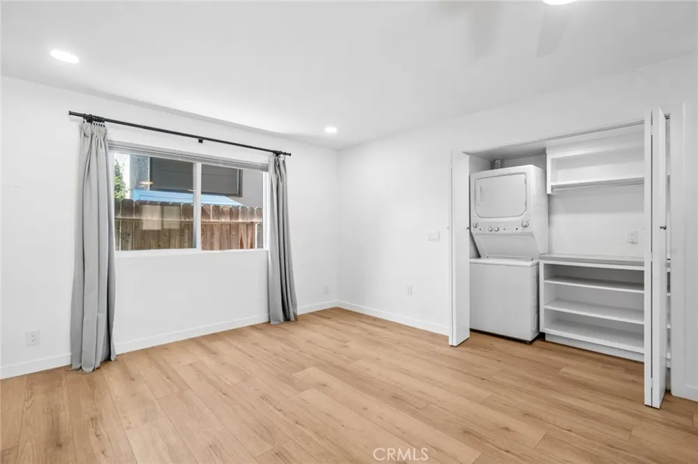 513 Larkspur Newport Beach, CA 92625