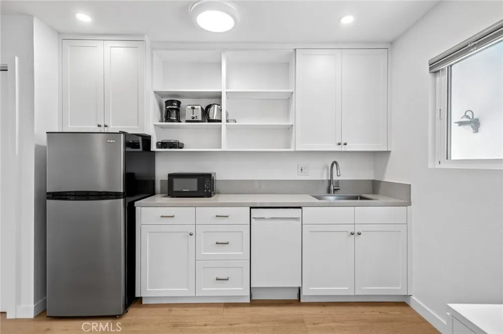 513 Larkspur Newport Beach, CA 92625