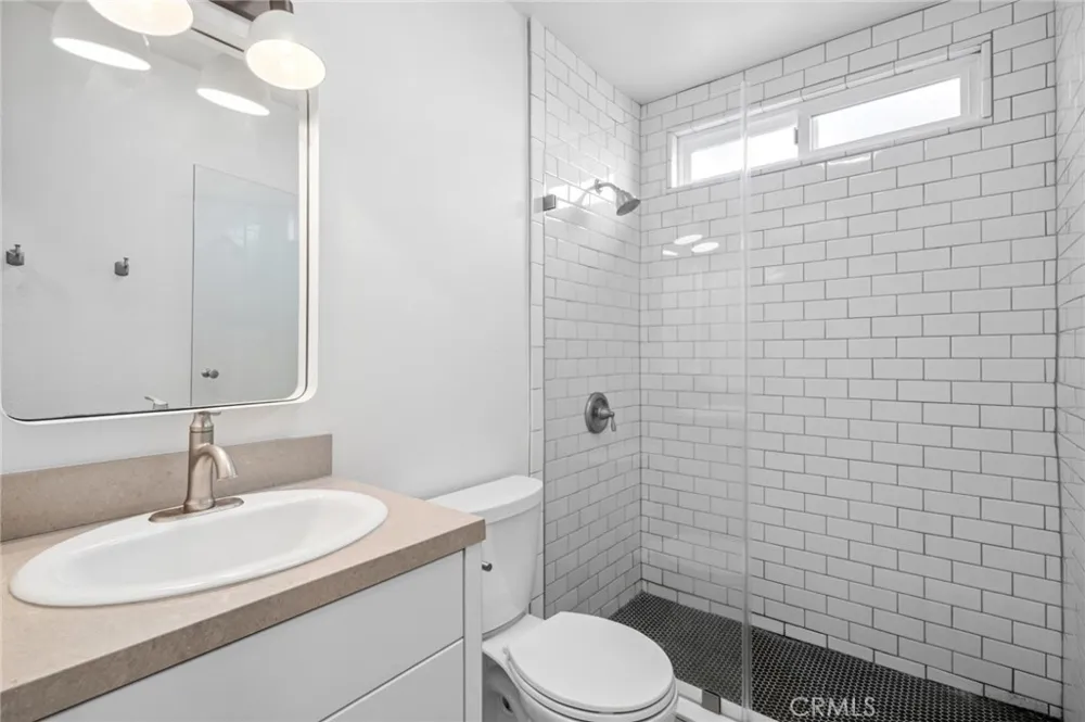 513 Larkspur Newport Beach, CA 92625