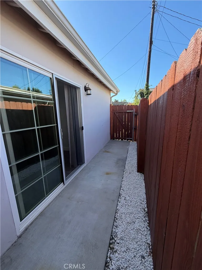 6116 Strickland Avenue Highland Park, CA 90042