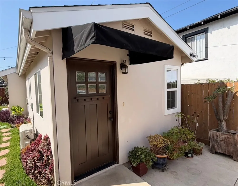 6116 Strickland Avenue Highland Park, CA 90042