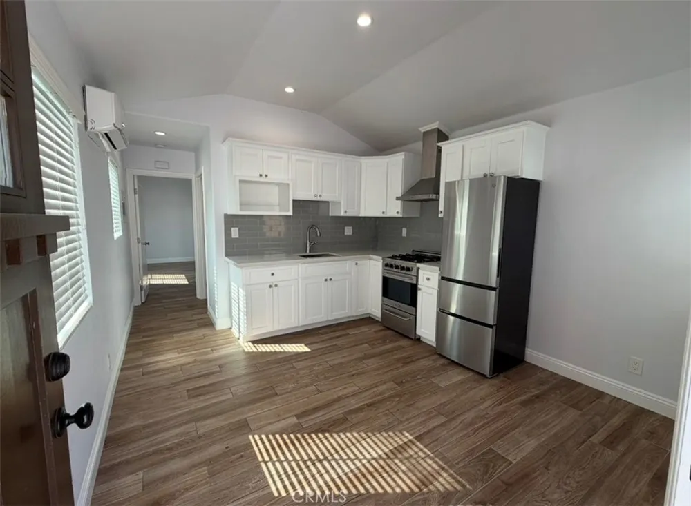 6116 Strickland Avenue Highland Park, CA 90042