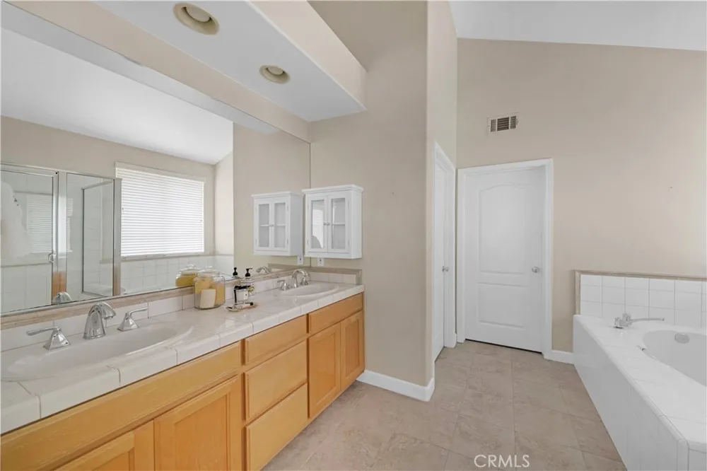 2239 Pacific Avenue #A Costa Mesa, CA 92627