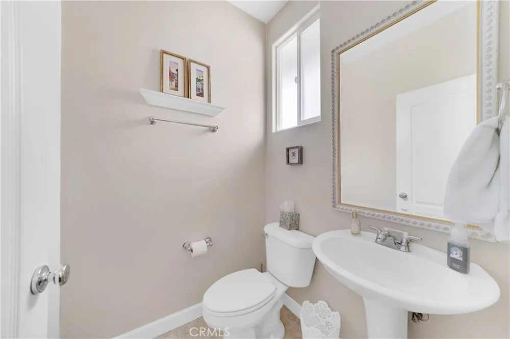 2239 Pacific Avenue #A Costa Mesa, CA 92627