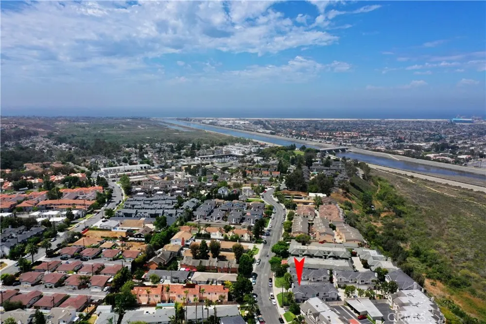 2239 Pacific Avenue #A Costa Mesa, CA 92627
