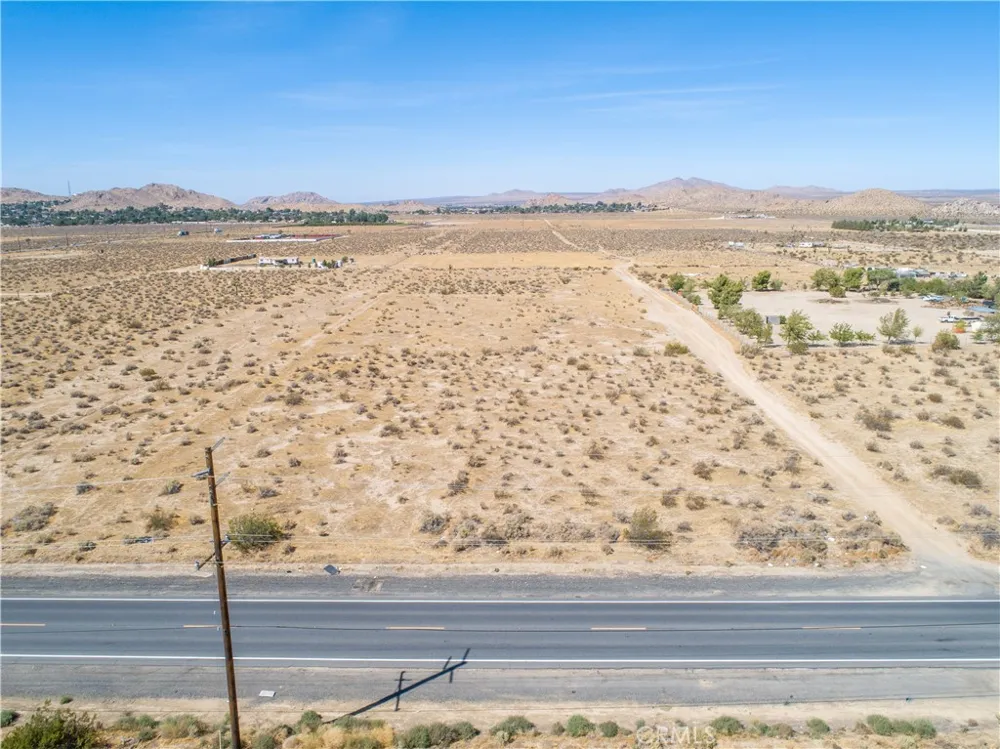COR PALMDALE BLVD 172 Palmdale, CA 93591