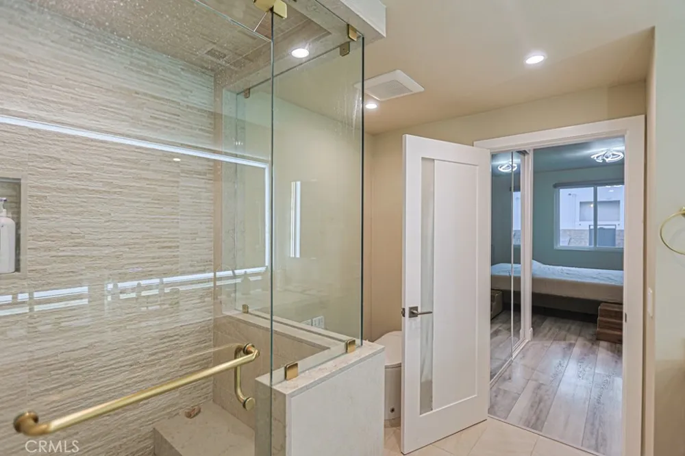 4326 Babcock #305 Studio City, CA 91604
