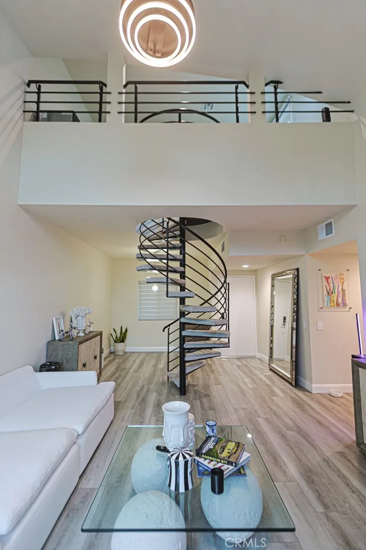 4326 Babcock #305 Studio City, CA 91604
