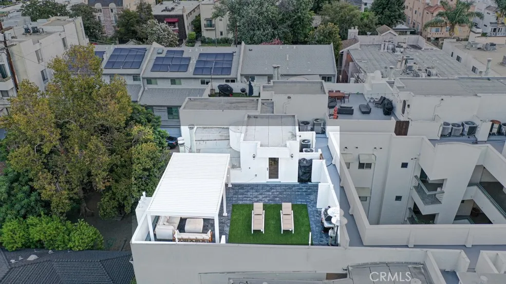 4326 Babcock #305 Studio City, CA 91604